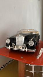 Mercedes Benz 300S schaalmodel 1:18 vitrinemodel, Ophalen of Verzenden, Nieuw, Maisto
