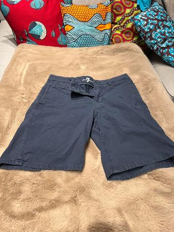 7 For all mankind korte broek beschikbaar voor biedingen
