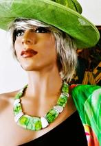 Ketting fris groen geméleerd halsketting kunststof vintage, Overige materialen, Ophalen of Verzenden, Groen, Verstelbaar