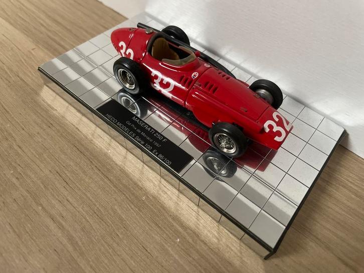 Heco HC1220 fangio Maserati 1957 1:43 zeldzaam, Hobby en Vrije tijd, Modelauto's | 1:43, Gebruikt, Auto, Overige merken, Ophalen of Verzenden