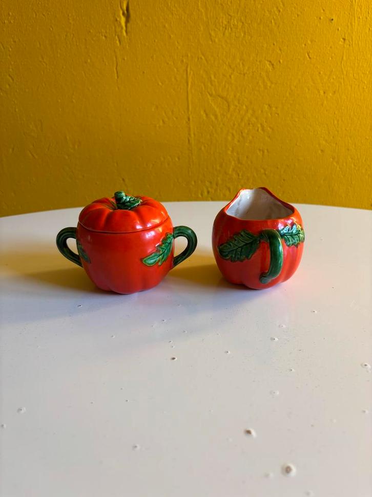 Suikerpot en Melkkan C.T. Miart, Huis en Inrichting, Keuken | Servies, Gebruikt, Overige typen, Overige stijlen, Keramiek, Ophalen of Verzenden