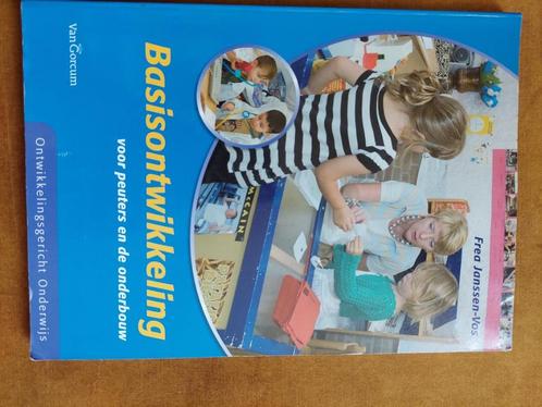 Basisontwikkeling voor peuters en de onderbouw, Boeken, Studieboeken en Cursussen, Gelezen, HBO, Ophalen of Verzenden