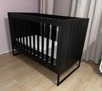 Ledikant en matras 60x120, Kinderen en Baby's, Ophalen, Zo goed als nieuw, Minder dan 140 cm, Matras