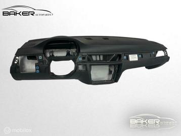Dashboard BMW 3-serie E90 E91 ('05-'08) beschikbaar voor biedingen