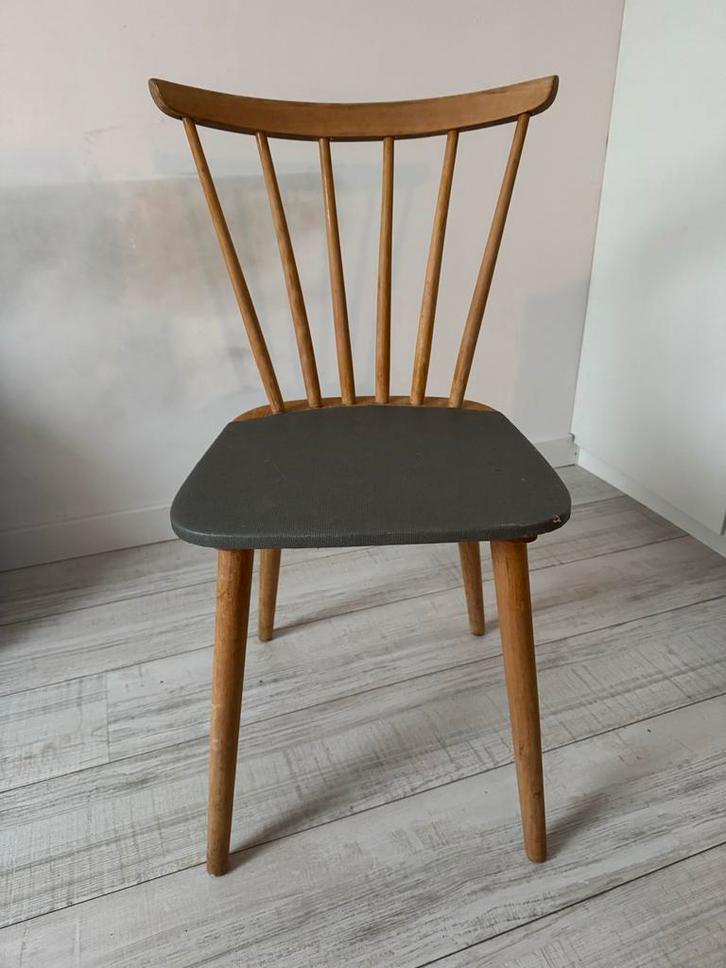 3 Brocante Stoelen, Huis en Inrichting, Stoelen, Gebruikt, Drie, Hout, Overige kleuren, Ophalen
