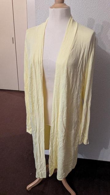 Lang zacht geel vest - Sophia - XL beschikbaar voor biedingen
