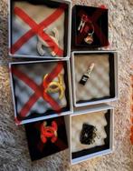 Chanel Broche, Gehele gezicht, Zwart, Ophalen of Verzenden, Zo goed als nieuw