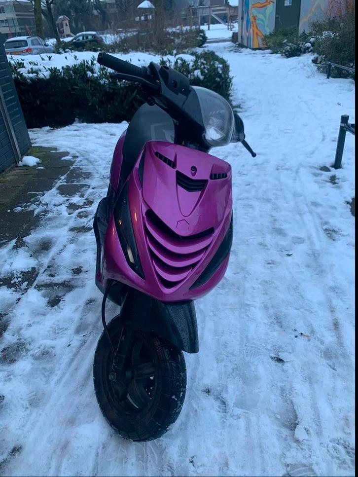 Zip piaggio 2t 70cc, Fietsen en Brommers, Scooters | Piaggio, Zo goed als nieuw, Zip, Tweetakt, Ophalen