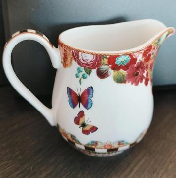 Saus of melkkannetje Mellie Mello beschikbaar voor biedingen