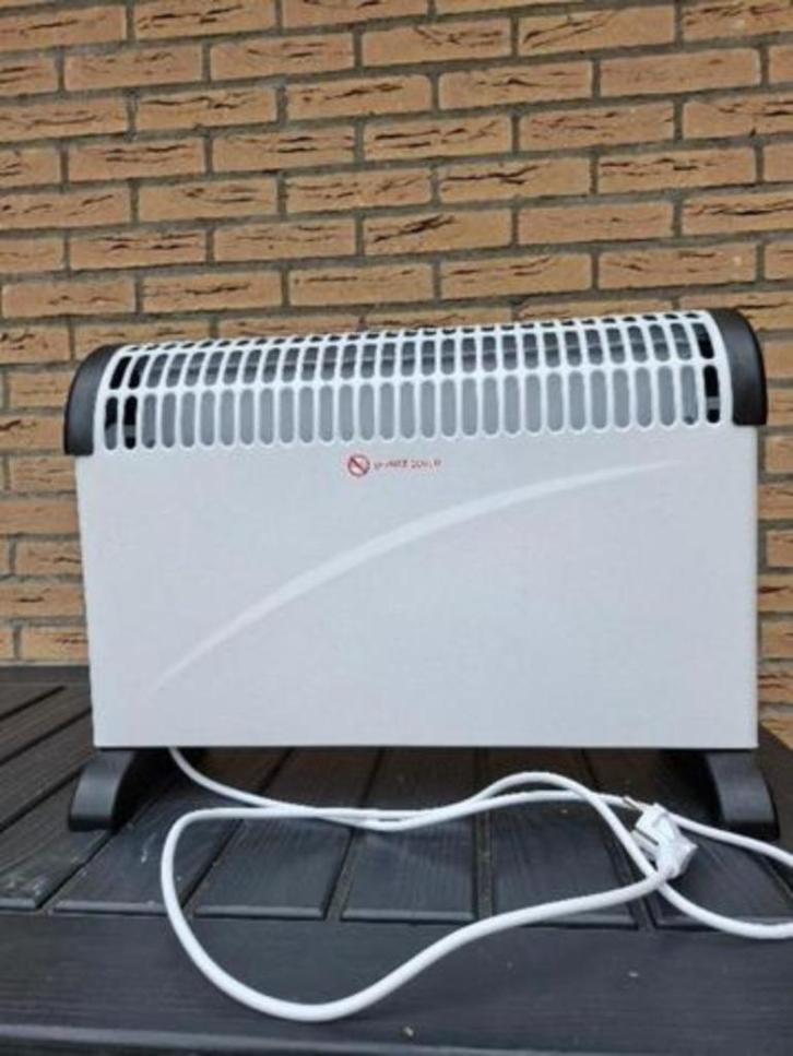 Te koop convectorkachel, Doe-het-zelf en Verbouw, Verwarming en Radiatoren, Zo goed als nieuw, Kachel, 800 watt of meer, 30 tot 80 cm