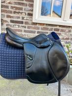 Springzadel Amerigo 16 inch, Dieren en Toebehoren, Paarden en Pony's | Zadels, Ophalen of Verzenden, Zo goed als nieuw, Springen
