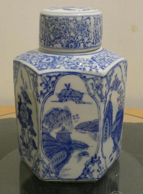 Chinees - 6 kantig potje met deksel [1369], Antiek en Kunst, Antiek | Porselein, Ophalen
