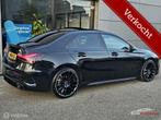 Mercedes A-klasse 180 d AMG Limousine Panorama/Sfeer/A35 pak, Auto's, 4 cilinders, Zwart, Sedan, Geïmporteerd