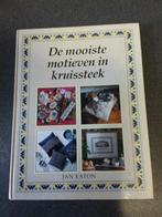 Boek mooiste motieven in kruissteek, Ophalen of Verzenden, Zo goed als nieuw, Borduren en Naaien, Jan Eaton