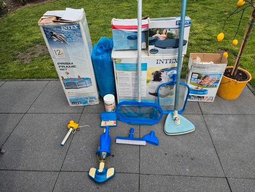 INTEX Zwembad met zandfilter en alle toebehoren:, Tuin en Terras, Zwembaden, Zo goed als nieuw, Minder dan 80 cm, 200 tot 400 cm
