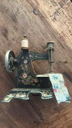 Antieke kinder naaimachine, Antiek en Kunst, Antiek | Naaimachines, Ophalen