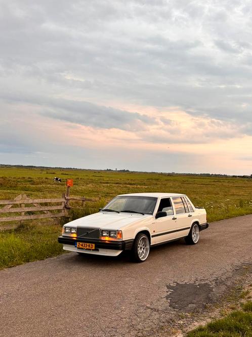 Volvo 740 GLE, Auto's, Volvo, Particulier, Airconditioning, Centrale vergrendeling, Cruise Control, Elektrische ramen, Lederen bekleding
