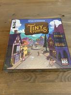 Tiny Towns + Fortune Uitbreiding, Een of twee spelers, Ophalen of Verzenden, Nieuw