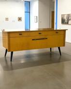 Vintage lowboard | sideboard | dressoir | wandkast, Huis en Inrichting, Kasten | Dressoirs, 100 tot 150 cm, Vintage, Niet bekend