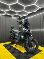 HONDA X-ADV 750 CUSTOMIZING BEUGELS ZADELS UITLATEN, Ophalen