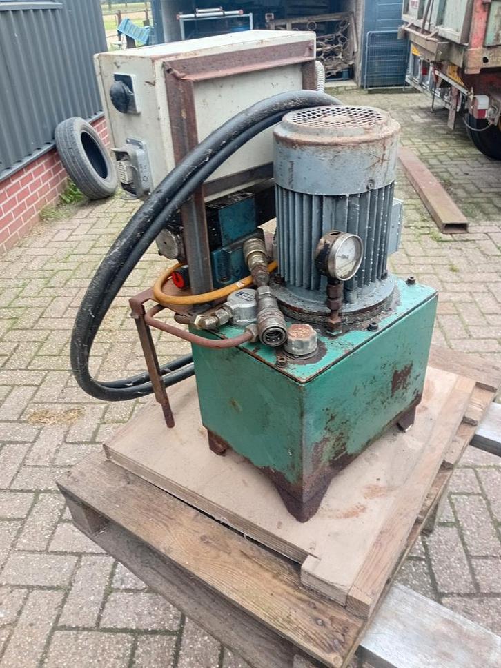 Hydrauliek Aggregaat 2,2kW - Gebruikt, Zakelijke goederen, Machines en Bouw | Industrie en Techniek, Ophalen