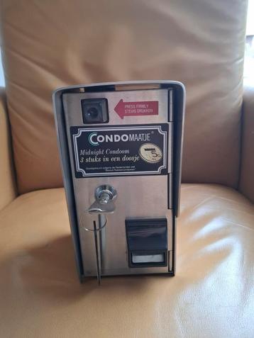 condomaatje - jaren 90 condoom automaat beschikbaar voor biedingen