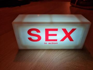 Muurlamp SEX in action beschikbaar voor biedingen