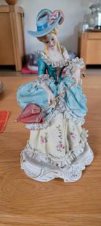 Capodimonte dame met paraplu, Ophalen of Verzenden