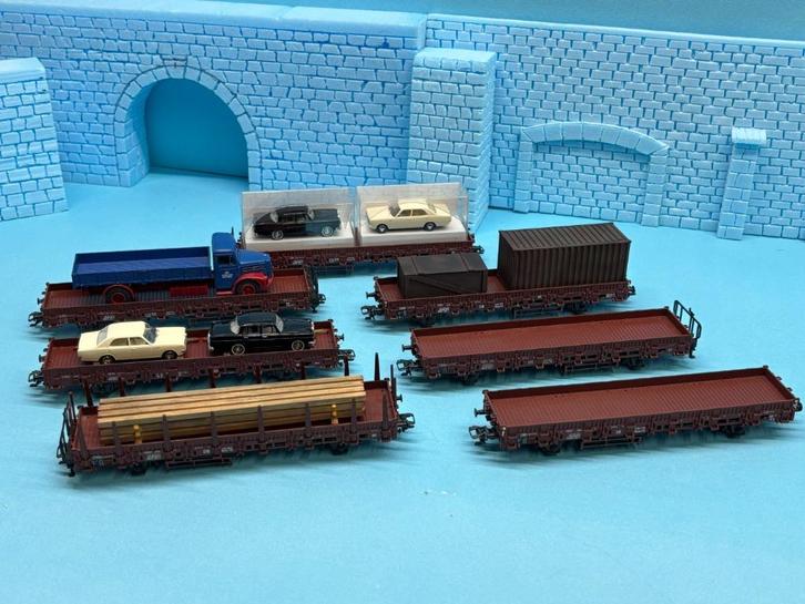 Marklin platte bakwagens 7 suks met belading ZGAN!!!!, Hobby en Vrije tijd, Modeltreinen | H0, Zo goed als nieuw, Wagon, Wisselstroom