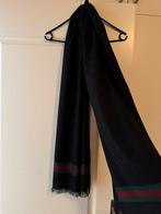 Gucci sjaal, Kleding | Dames, Ophalen of Verzenden, Zo goed als nieuw, Maat 46/48 (XL) of groter, Sjaal