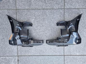BMW F20 F21 bumperhouder cover origineel links en rechts  beschikbaar voor biedingen