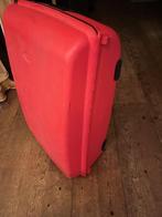 Grote rode Carlton koffer, Sieraden, Tassen en Uiterlijk, Koffers, Gebruikt, Hard kunststof, Ophalen of Verzenden, 70 cm of meer