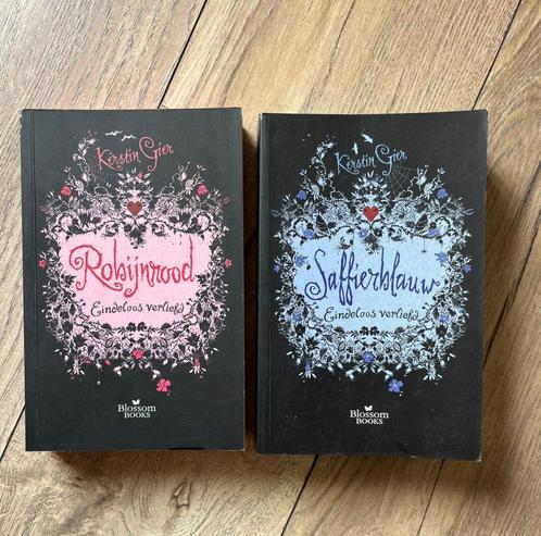 Edelstenen trilogie Kerstin Gier 2 delen, Boeken, Fantasy, Gelezen, Ophalen of Verzenden