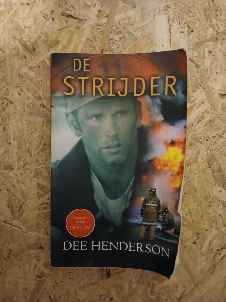 De Strijder Dee Henderson, Boeken, Romans, Gelezen, Amerika, Ophalen of Verzenden