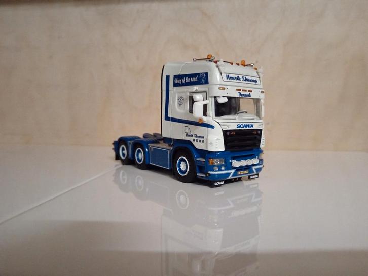 Scania R Henrik Skaarup WSI, Hobby en Vrije tijd, Modelauto's | 1:50, Nieuw, Bus of Vrachtwagen, Wsi, Ophalen of Verzenden