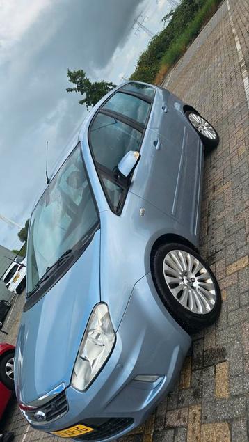 Ford C-Max 1.8 92KW 2007 Blauw nieuwe apk (21-10-26) beschikbaar voor biedingen
