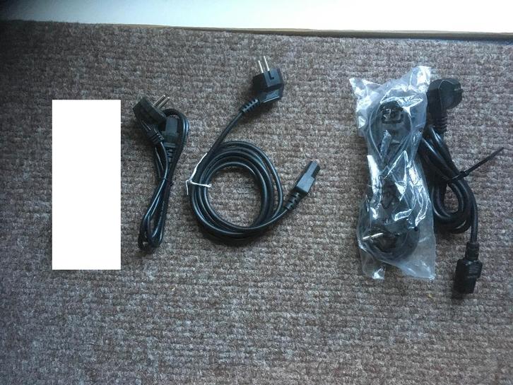 voedingskabels c13 NIEUW diverse partij pc server monitor, Computers en Software, Pc- en Netwerkkabels, Zo goed als nieuw, Ophalen of Verzenden