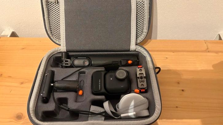 Insta360 go ultra, Audio, Tv en Foto, Actiecamera's, Zo goed als nieuw, Overige merken, Ophalen of Verzenden