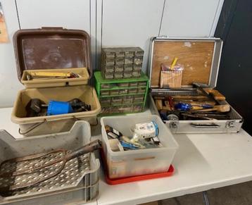 Gereedschap, schuur opruiming  beschikbaar voor biedingen