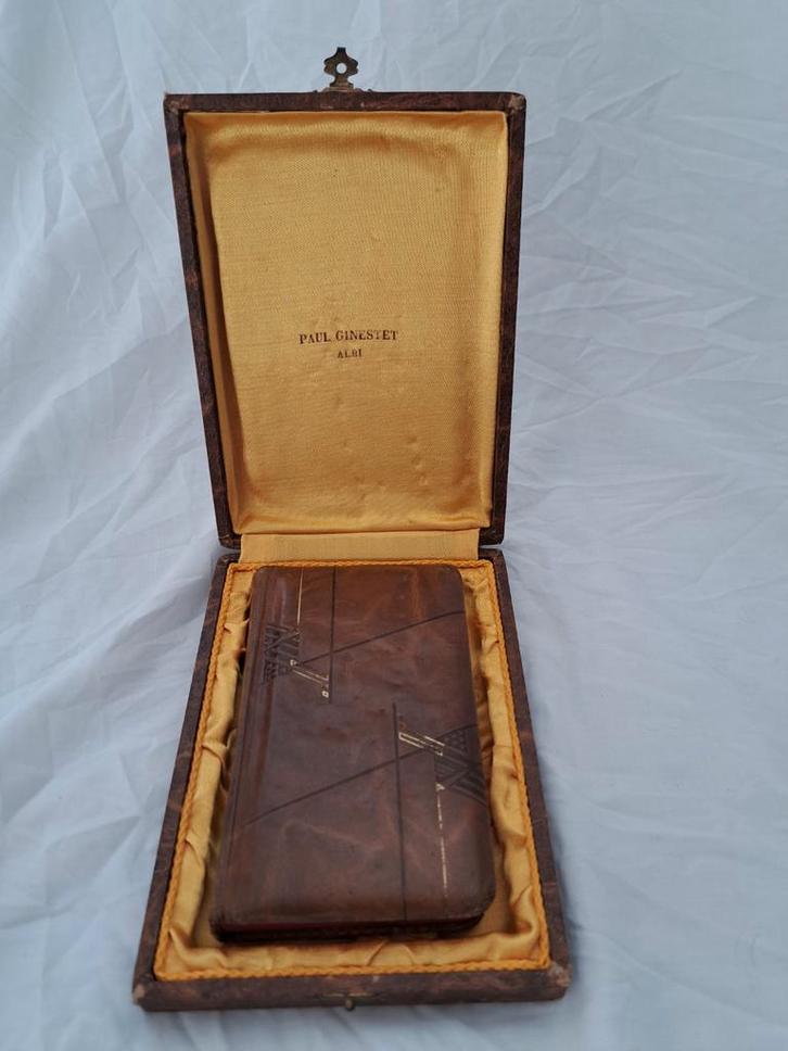 Antieke Franse Missel in Box - Goede Staat, Antiek en Kunst, Antiek | Boeken en Bijbels, Ophalen of Verzenden