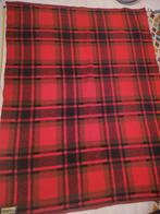 Rode wolle deken, Ophalen of Verzenden