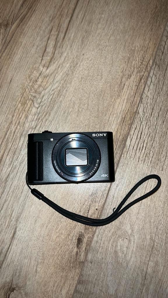 Sony Cyber zeiss - shot 4K compactcamera + case + 4 accu’s, Audio, Tv en Foto, Fotocamera's Digitaal, Gebruikt, Compact, Sony