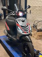Zip 180 DD 2005 Brom a1 keurbaar, Fietsen en Brommers, Scooters | Piaggio, Tweetakt, Maximaal 45 km/u, 180 cc, Zip