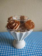 Bloemstukje Vaasje met kunstbloemen. Vintage Retro, Ophalen of Verzenden, Zo goed als nieuw, Binnen