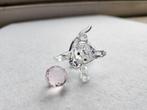 Swarovski kitten roze ball. Pink ball, Ophalen of Verzenden, Zo goed als nieuw, Figuurtje