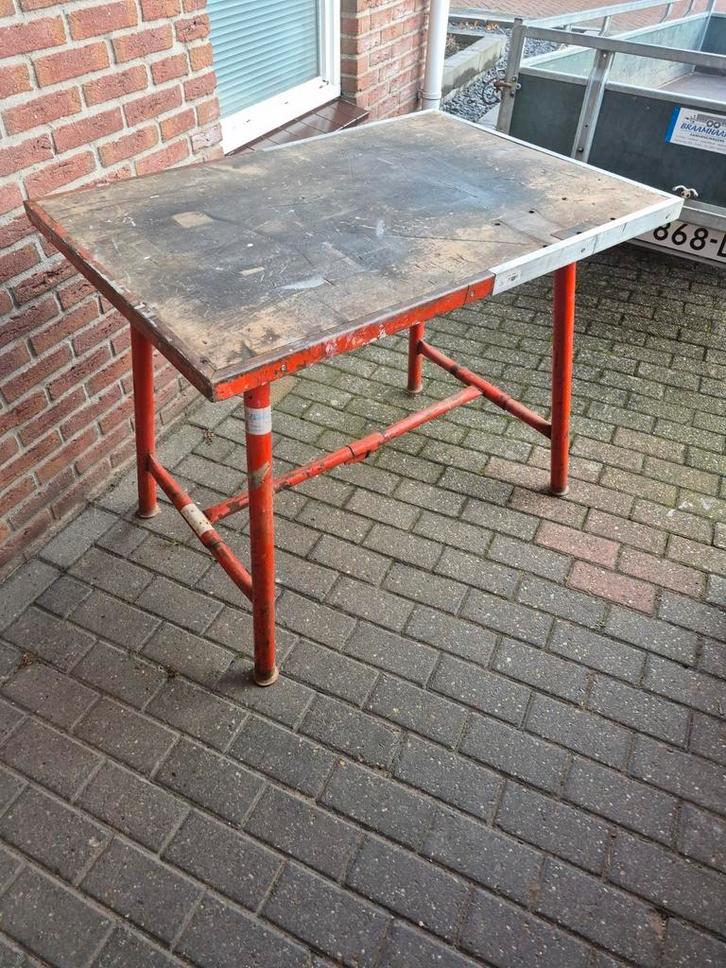 Stevige  inklapbare werkbank, Doe-het-zelf en Verbouw, Werkbanken, Gebruikt, 70 tot 120 cm, Inklapbaar, Ophalen