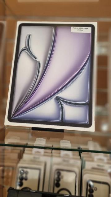 Apple iPad Air (2024) - 13 inch - (M2) WiFi - 128GB beschikbaar voor biedingen