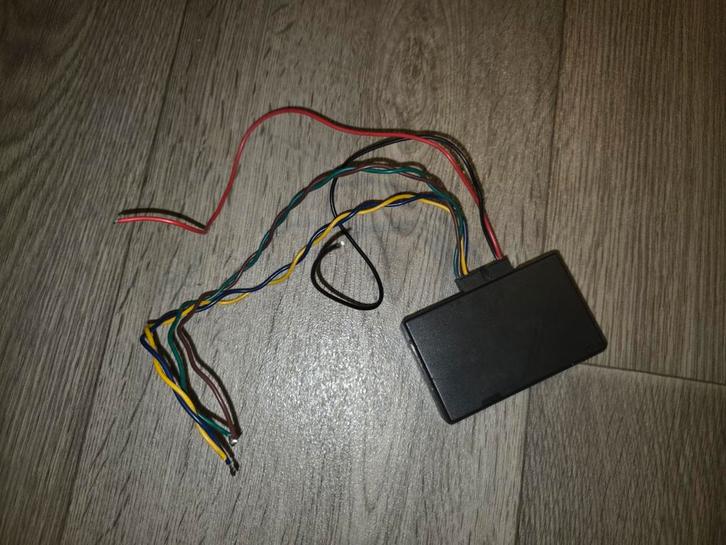 Bmw CIC Retrofit Adapter / Emulator, Auto diversen, Overige Auto diversen, Ophalen of Verzenden