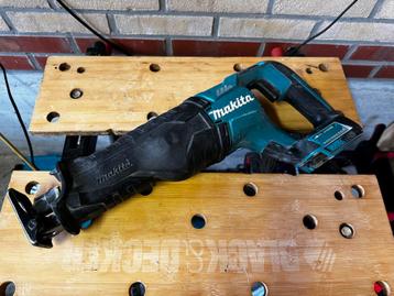 DJR187 makita 18v reciprozaag beschikbaar voor biedingen