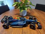 Redbull F1 auto, Hobby en Vrije tijd, Modelauto's | 1:24, Ophalen, Zo goed als nieuw, Bburago